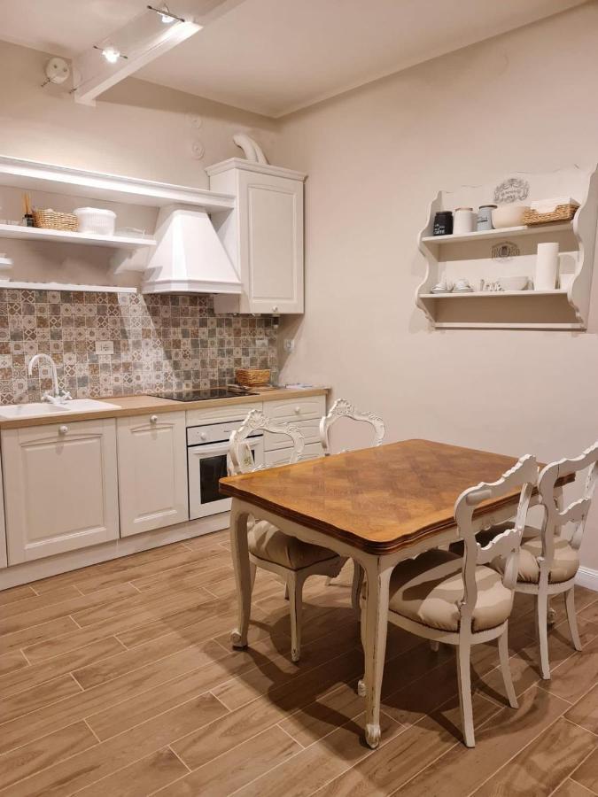 Maison Marina_Pavia San Michele Centro Storico Luaran gambar